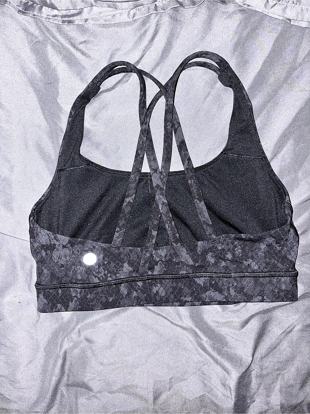 Lululemon Energy Bra Incognito Camo Multi Gray Strappy Back Sports Bra Size 6